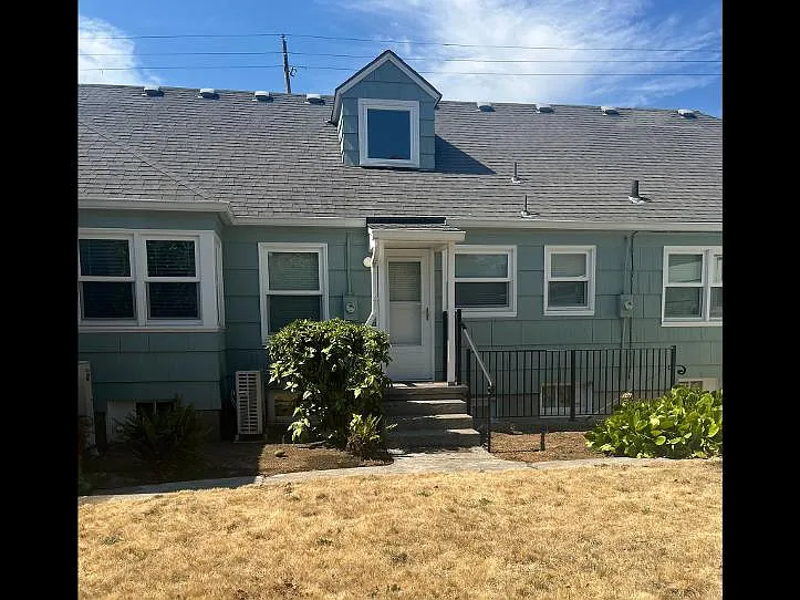 1 bed, 667 sqft, $1,875 — Photo 3