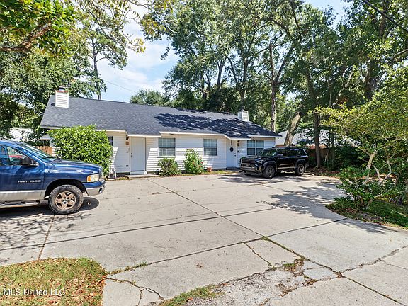 3rd image of 5596 Daugherty Rd #A