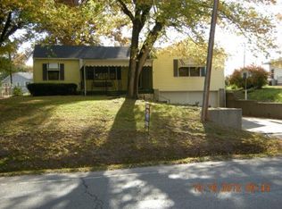 708 Burgs Hwy #13, Lexington, MO 64067
