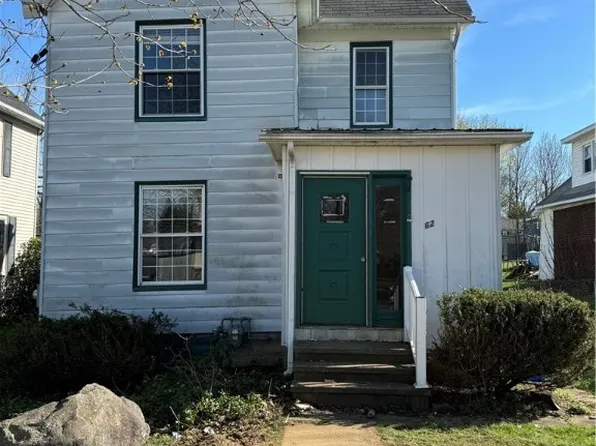 62 E Congress St, Corry, PA 16407