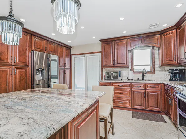 2248 East 70th Street image 1 of 25