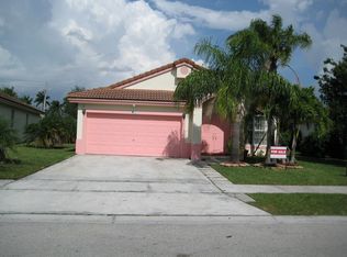 101 SW 203rd Ave, Pembroke Pines, FL 33029