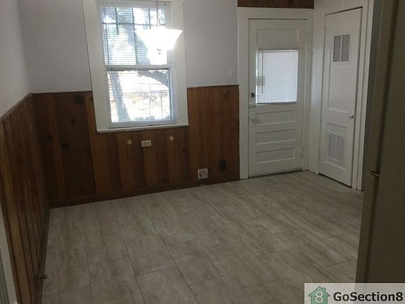 5th image of 803 Avant Ave