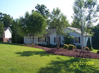 146 Rydel Ln, Statesville, NC 28625