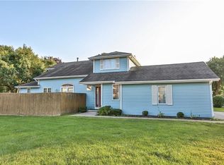 512 Valley Creek Rd, Rochester, NY 14624