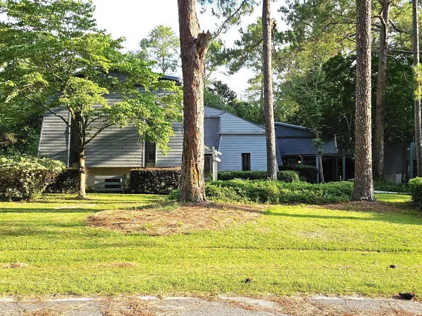 217 Wildwood Dr, Statesboro, GA 30458