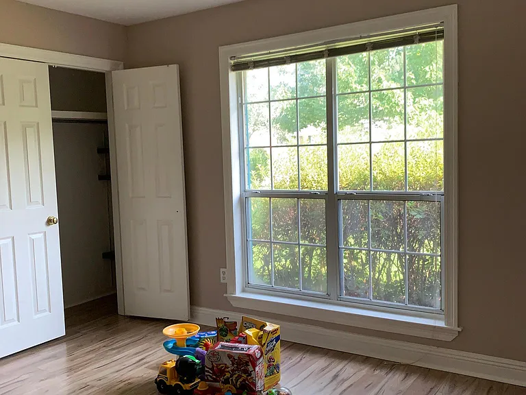 105 Willington Way — Photo 1