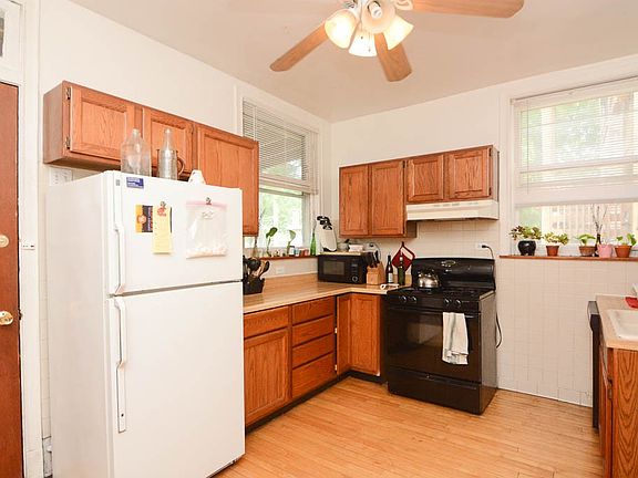 2nd image of 6310 N Glenwood Ave #3