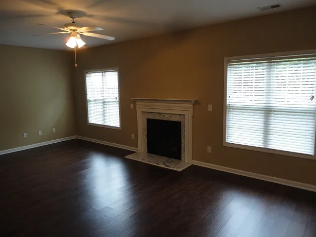 8316 Neuse Lawn Rd — Photo 2