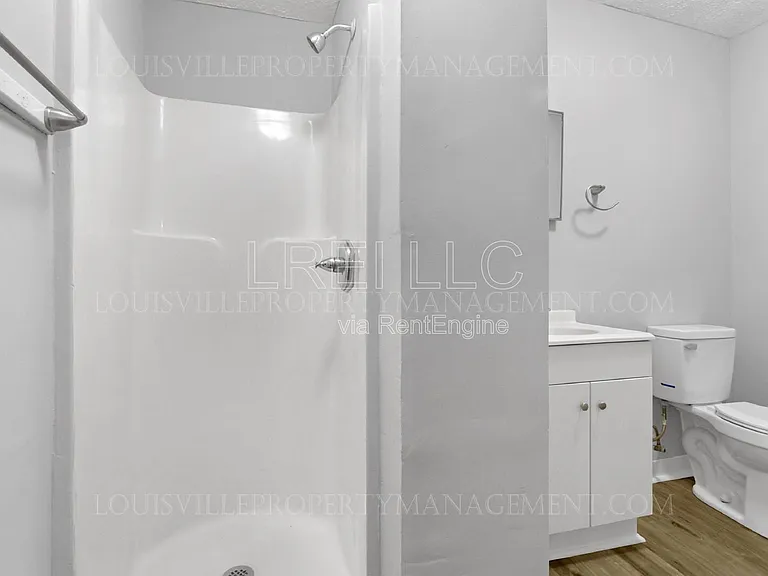 704-706 Roselane St #704-1 — Photo 7