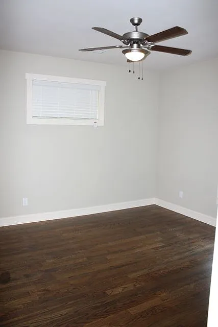 3 bed, 1400 sqft, $3,290 — Photo 3