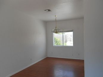 4th image of 1432 Daybreak Dr