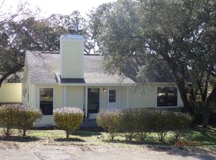 103 Troy Dr, Kerrville, TX 78028