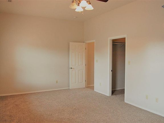 4th image of 3064 Pueblo Ct