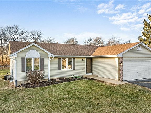2nd image of 4144 Westridge Dr