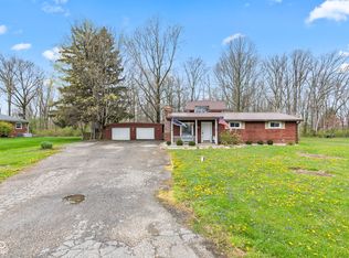 874 S Sycamore Dr, Greenfield, IN 46140