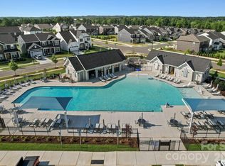 15125 Parkside Crossing Dr, Charlotte, NC 28278