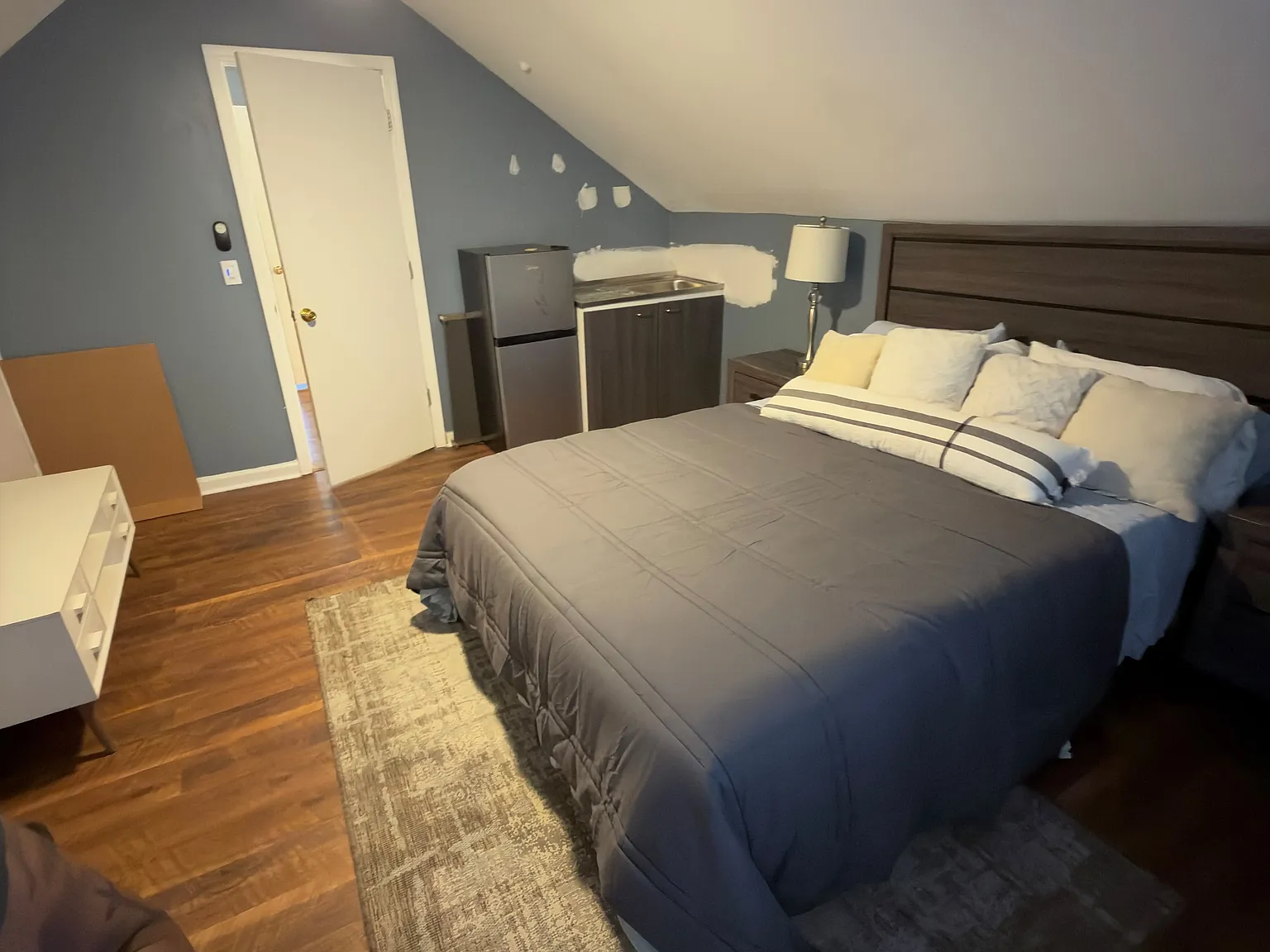 6 bed, $800 — Photo 2