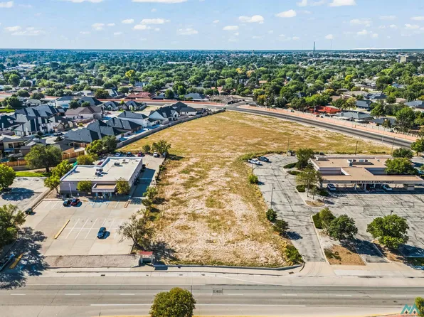 E Bender Blvd, Hobbs, NM 88240