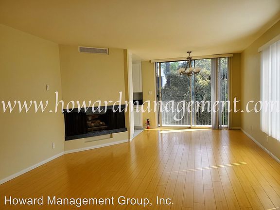 5th image of 1008 2nd St APT 301