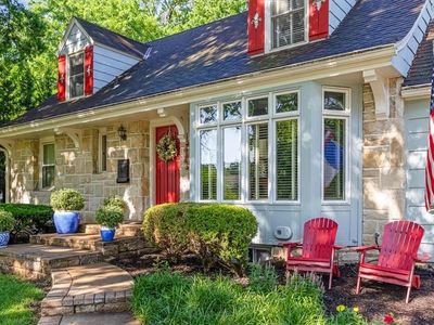 5426 Mission Rd, Fairway, KS, 66205