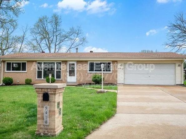 9410 Cimarron Ct, Saint Louis, MO 63132