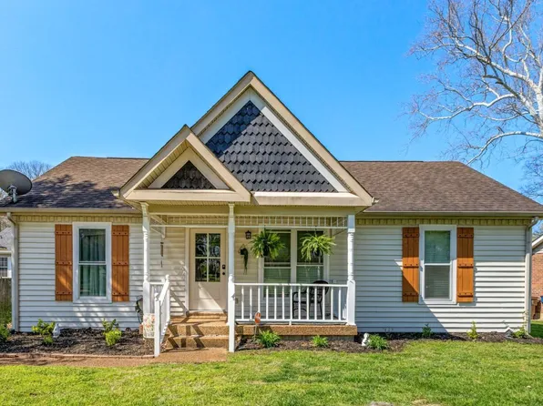 105 Heathcote Ct, Goodlettsville, TN 37072