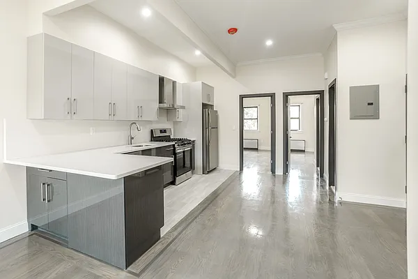 Rented by Triplemint | media 14