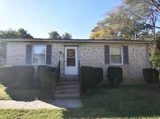 1807 Maymont Dr, Murfreesboro, TN 37130