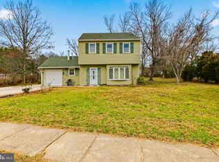 15 W Mary Ln, Waterford Works, NJ 08089