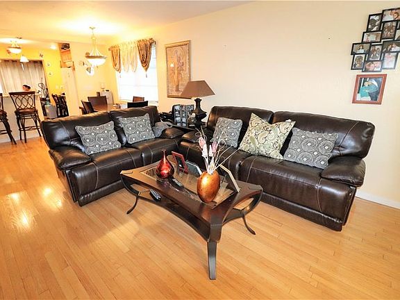 4th image of 4300 58th St N APT 1922