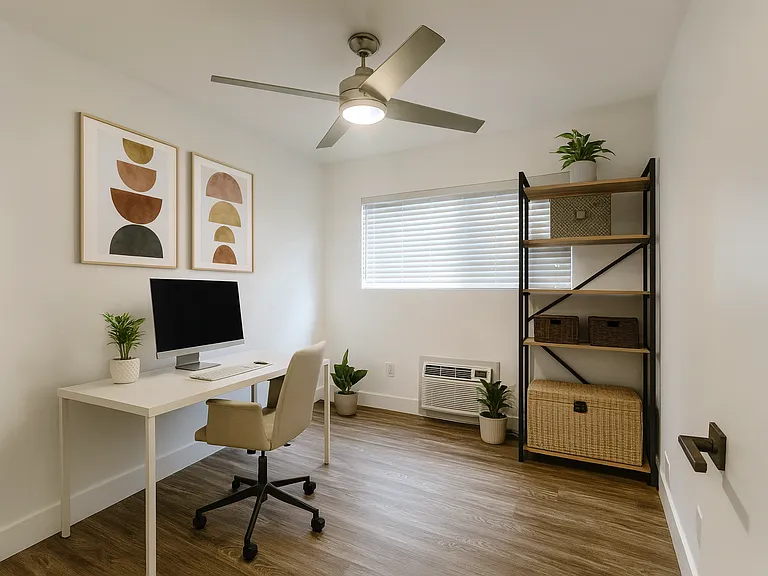 400 N Los Robles Avenue — Photo 20