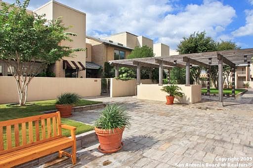 1st image of 4001 N NEW BRAUNFELS AVE #1620