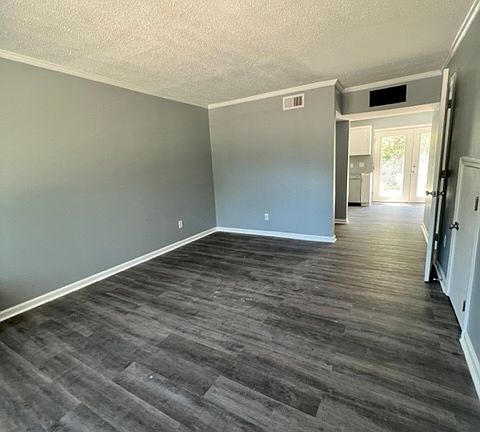 2nd image of 427 N Yadkin Ave APT 604