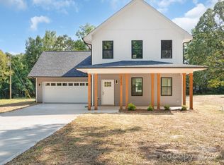 3923 Privette Rd, Matthews, NC 28104