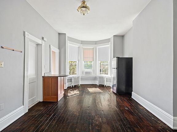 3rd image of 1206 Park Ave APT 2A