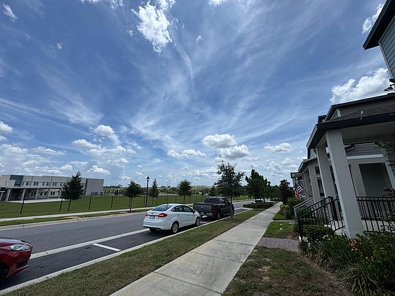 3rd image of 4940 Citrus Leaf Blvd