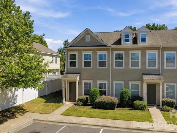 13598 Calloway Glen Dr, Charlotte, NC 28273