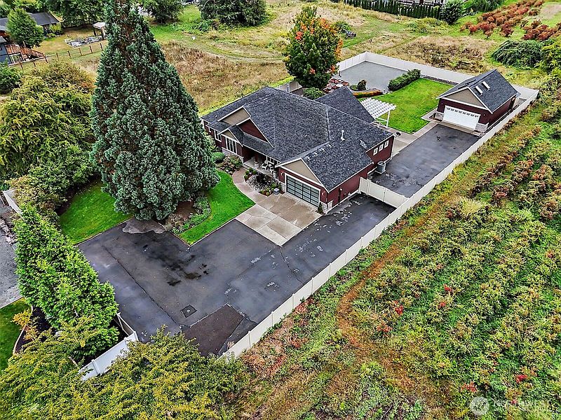 2nd image of 1920 12th Avenue SE