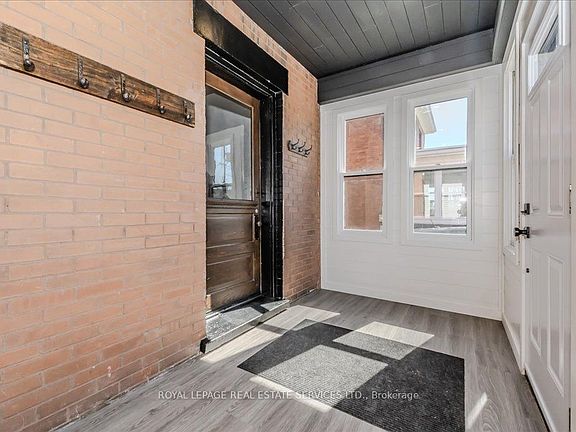 5th image of 97 Glenmorris St