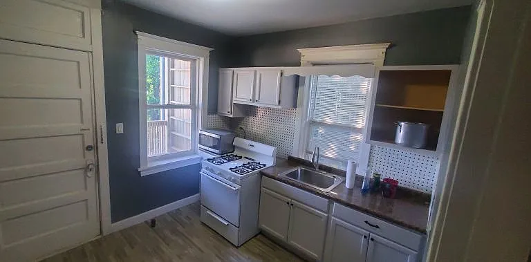 3017 W Wilson Ave #2 — Photo 8