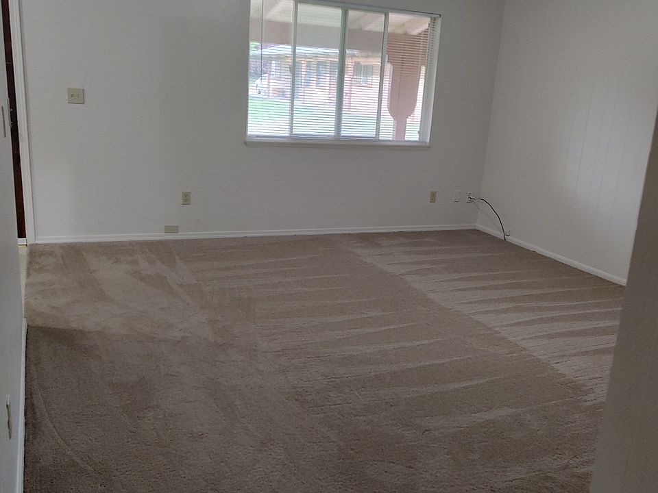 1st image of 6680 Lincoln St #7