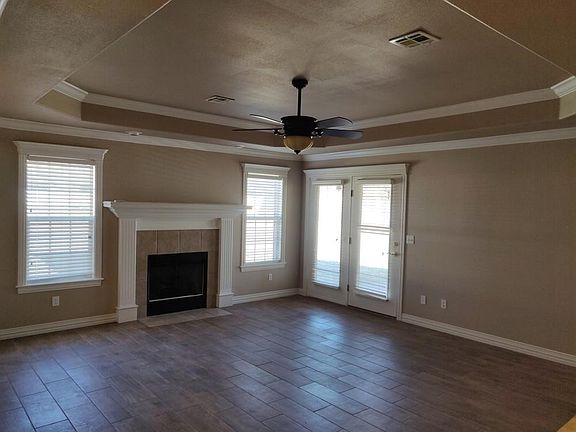 2nd image of 360 Garden Lake Dr
