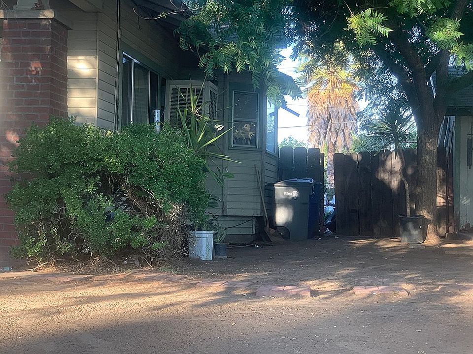 1st image of 956 N Harrison Ave