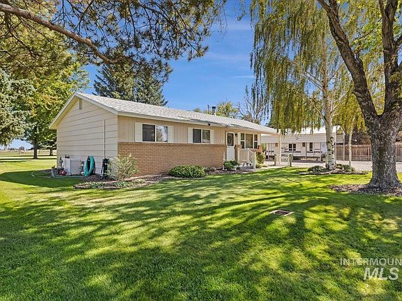 2nd image of 188 S Crystal Dr