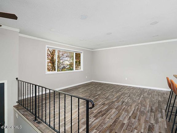 5th image of 1879 E Prairie View Dr