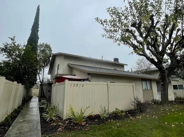 13514 Village Dr #3/4, Cerritos, CA 90703