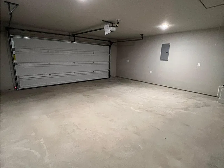 105 Midway Mdws — Photo 29