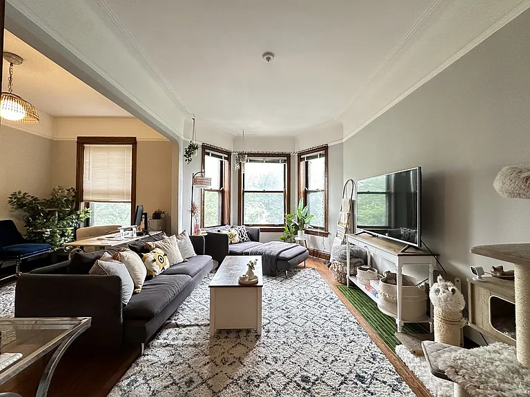 3242 N Racine Ave #3 — Photo 9