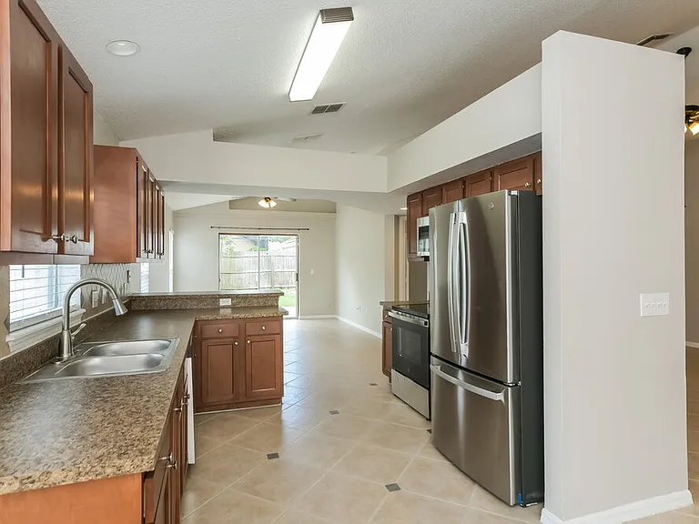 10832 Rushwood Way — Photo 9